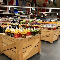 Pete's Fruit Market