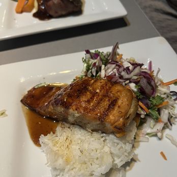 Sharks Underwater Grill - Salmon - New American Near Me - Orlando, Florida Sharks Underwater Grill - Salmon - New American Near Me - Orlando, Florida
