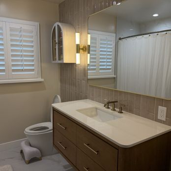IND Construction - Vanity, mirror, toilet - General Contractors Near Me - Encino, California IND Construction - Vanity, mirror, toilet - General Contractors Near Me - Encino, California
