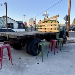 ​​Redmond Burger Company - Table