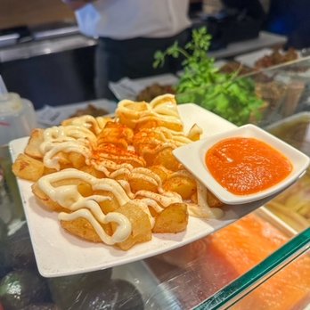 Vinitus - Potato - Tapas Bars Near Me - Barcelona, B