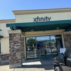 Xfinity Store by Comcast - Welcome!