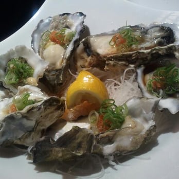 Sushi ii - Oyster sampler - Japanese Near Me - Honolulu, Hawaii