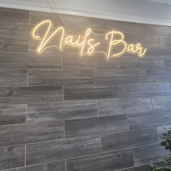 Nails Bar - Nail Salons Near Me - Allen Park, Michigan