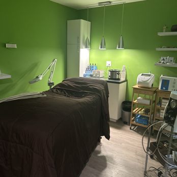 Radiance Wellness Spa - Skin Care Near Me - Santa Monica, California Radiance Wellness Spa - Skin Care Near Me - Santa Monica, California