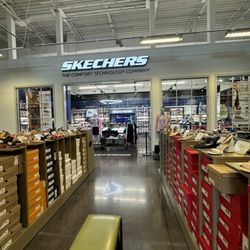 DSW Designer Shoe Warehouse