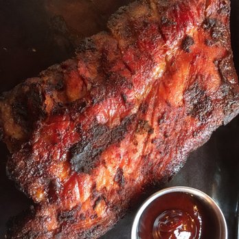 When Pigs Fly Southern Bbq - ribs and sauce - Barbeque Near Me - Sharon, Connecticut