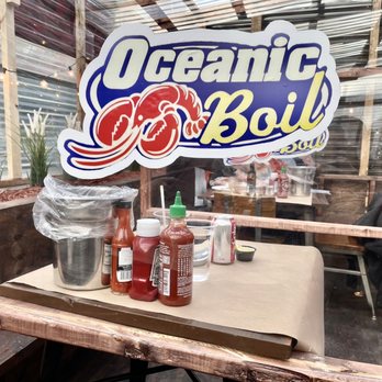 Oceanic Boil - a table with condiments on it - Cajun/Creole Near Me - Jackson Heights, New York Oceanic Boil - a table with condiments on it - Cajun/Creole Near Me - Jackson Heights, New York