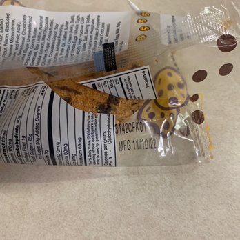 Golden Chick - Expired Chocolate Chunk Cookie - Fast Food Near Me - Duncanville, Texas