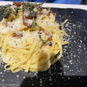 Rome's Flavours - Fettuccine Carbonara - Desserts Near Me - Winter Park, Florida Rome's Flavours - Fettuccine Carbonara - Desserts Near Me - Winter Park, Florida