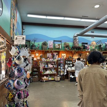 Bates Nut Farm - Entrance to the left of the store - Specialty Food Near Me - Valley Center, California