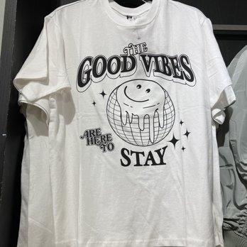 H&M - White t shirt - Men's Clothing Near Me - Tampa, Florida H&M - White t shirt - Men's Clothing Near Me - Tampa, Florida
