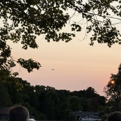 The Riverside Inn - Sunset on the patio at Riverside In