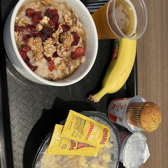 Home2 Suites by Hilton Williston Burlington, VT - Hotel Breakfast - Hotels Near Me - Williston, Vermont Home2 Suites by Hilton Williston Burlington, VT - Hotel Breakfast - Hotels Near Me - Williston, Vermont