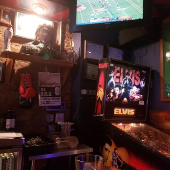 Murph's Bar - Sports Bars Near Me - Philadelphia, Pennsylvania Murph's Bar - Sports Bars Near Me - Philadelphia, Pennsylvania