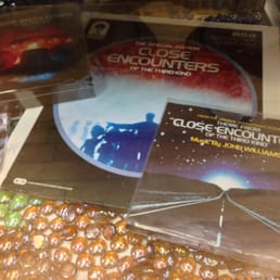 Vintage Close Encounters SelectaVision disc and John Williams theme 45 single Vintage Close Encounters SelectaVision disc and John Williams theme 45 single