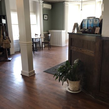 Scribblers Coffee - Interior - Coffee & Tea Near Me - Geneva, Ohio