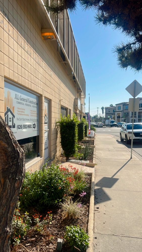 Slide of JLL General Construction