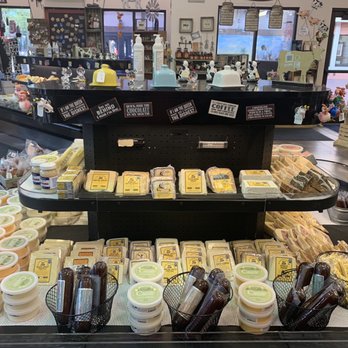 Carr Valley Cheese - Try their award winning Blue Ribbon cheeses - Cheese Shops Near Me - Wisconsin Dells, Wisconsin Carr Valley Cheese - Try their award winning Blue Ribbon cheeses - Cheese Shops Near Me - Wisconsin Dells, Wisconsin