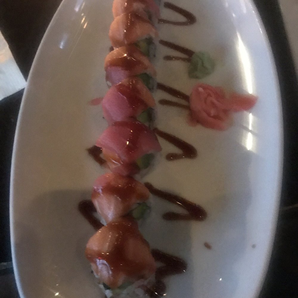 Gazuza Lounge - Specialty Rolls Happy Hour - Hookah Bars Near Me - Washington, DC, District of Columbia