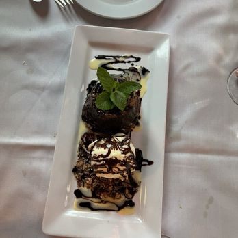 Renato's Palm Beach - Lava cake - Italian Near Me - Palm Beach, Florida Renato's Palm Beach - Lava cake - Italian Near Me - Palm Beach, Florida