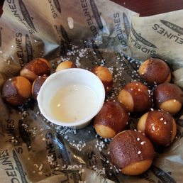 Pretzels with cheese Pretzels with cheese