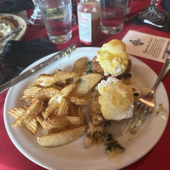 Maxine's On Shine - Crab Benedict - New American Near Me - Orlando, Florida Maxine's On Shine - Crab Benedict - New American Near Me - Orlando, Florida
