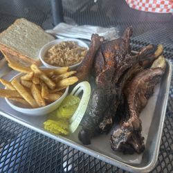 Augie's Barbed Wire Smokehouse - Ribs