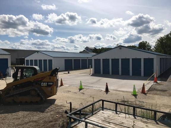 Bree Construction & Tree Service - tree service in Lincoln, IL