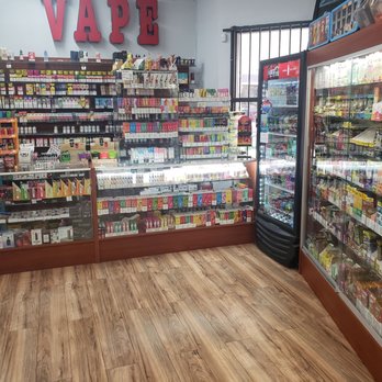 Cig World - Inside the shop - Tobacco Shops Near Me - Canyon Country, California Cig World - Inside the shop - Tobacco Shops Near Me - Canyon Country, California