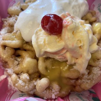 Braud's Funnel Cake Cafe - Desserts Near Me - Las Vegas, Nevada