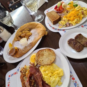 Paula's Pancake House - Breakfast & Brunch Near Me - Solvang, California Paula's Pancake House - Breakfast & Brunch Near Me - Solvang, California