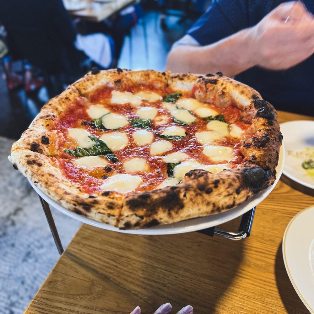 Mentone - Margherita pizza - Italian Near Me - Aptos, California