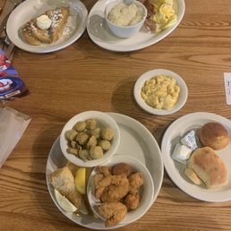 Grandma's sampler and the coastal sampler with mac n cheese and okra Grandma's sampler and the coastal sampler with mac n cheese and okra