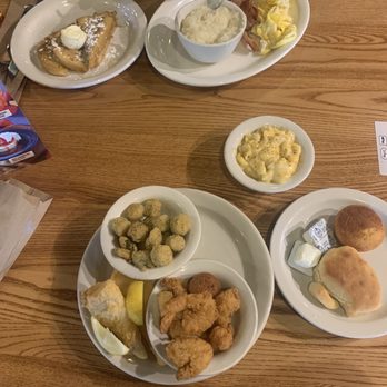 Cracker Barrel Old Country Store - Grandma's sampler and the coastal sampler with mac n cheese and okra - American Near Me - Fort Mill, South Carolina Cracker Barrel Old Country Store - Grandma's sampler and the coastal sampler with mac n cheese and okra - American Near Me - Fort Mill, South Carolina
