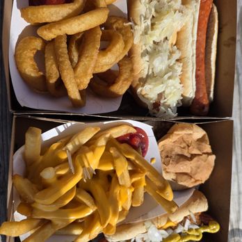Hiram's Roadstand - Dogs, fries, rings - American Near Me - Fort Lee, New Jersey Hiram's Roadstand - Dogs, fries, rings - American Near Me - Fort Lee, New Jersey