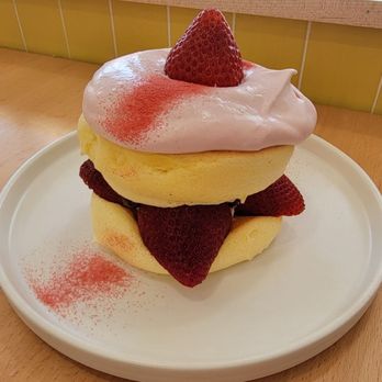 J S Foodies - Strawberry kiseki pancake - Japanese Near Me - Princeton, New Jersey J S Foodies - Strawberry kiseki pancake - Japanese Near Me - Princeton, New Jersey