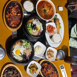 DWJ Korean Restaurant - Samgyeopsal Duruchigi - Beef Bibimbap - Jjamppong