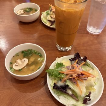 Takieng Thai Cuisine - Soup and salad that comes with the lunch special - Thai Near Me - Fair Oaks, California