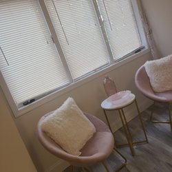 Kandy Waxing Spa - Waiting area
