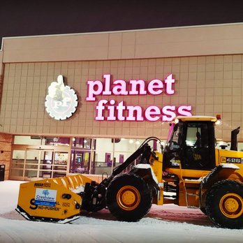 Crestview Property Maintenance - front of planet fitness store - Snow Removal Near Me - Blaine, Minnesota Crestview Property Maintenance - front of planet fitness store - Snow Removal Near Me - Blaine, Minnesota