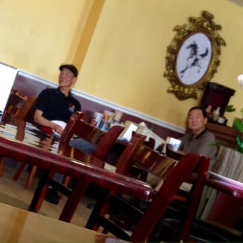Pho Daily - The waiter & the busboy - Vietnamese Near Me - Gardena, California Pho Daily - The waiter & the busboy - Vietnamese Near Me - Gardena, California
