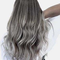 Jundae Salon - "Refresh your style with a stunning new color! From vibrant shades to subtle highlights, let us bring your hair vision to life. Book now!"