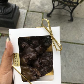 Chocolate Lab - Walnut, cranberry & pumpkin seeds cluster in dark chocolate - Candy Stores Near Me - Bethlehem, Pennsylvania Chocolate Lab - Walnut, cranberry & pumpkin seeds cluster in dark chocolate - Candy Stores Near Me - Bethlehem, Pennsylvania