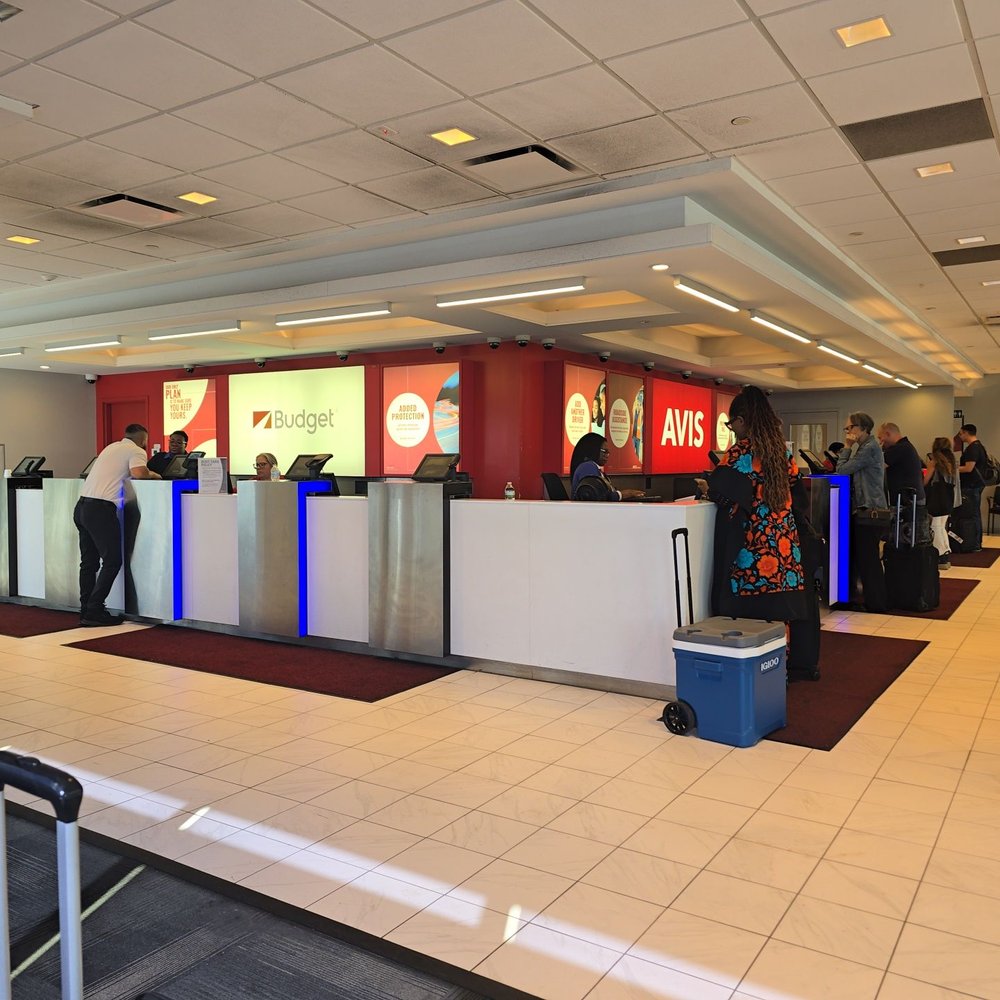 Split Avis/Budget lounge Split Avis/Budget lounge