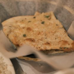 Ayna Agra Indian Restaurant - Garlic Naan