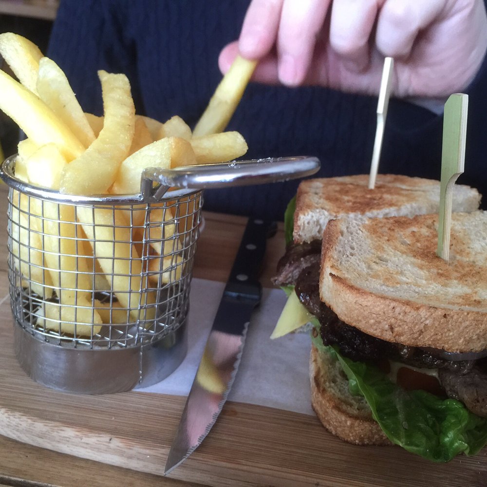 Yellow Espresso - Restaurants Near Me - Ballarat, VIC