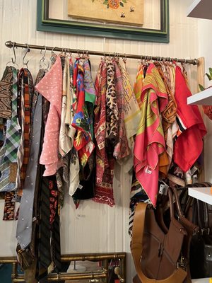 Vintanthro Modern & Vintage by null