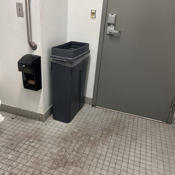 Staples - Floor very dirty - Printing Services Near Me - Dearborn, Michigan