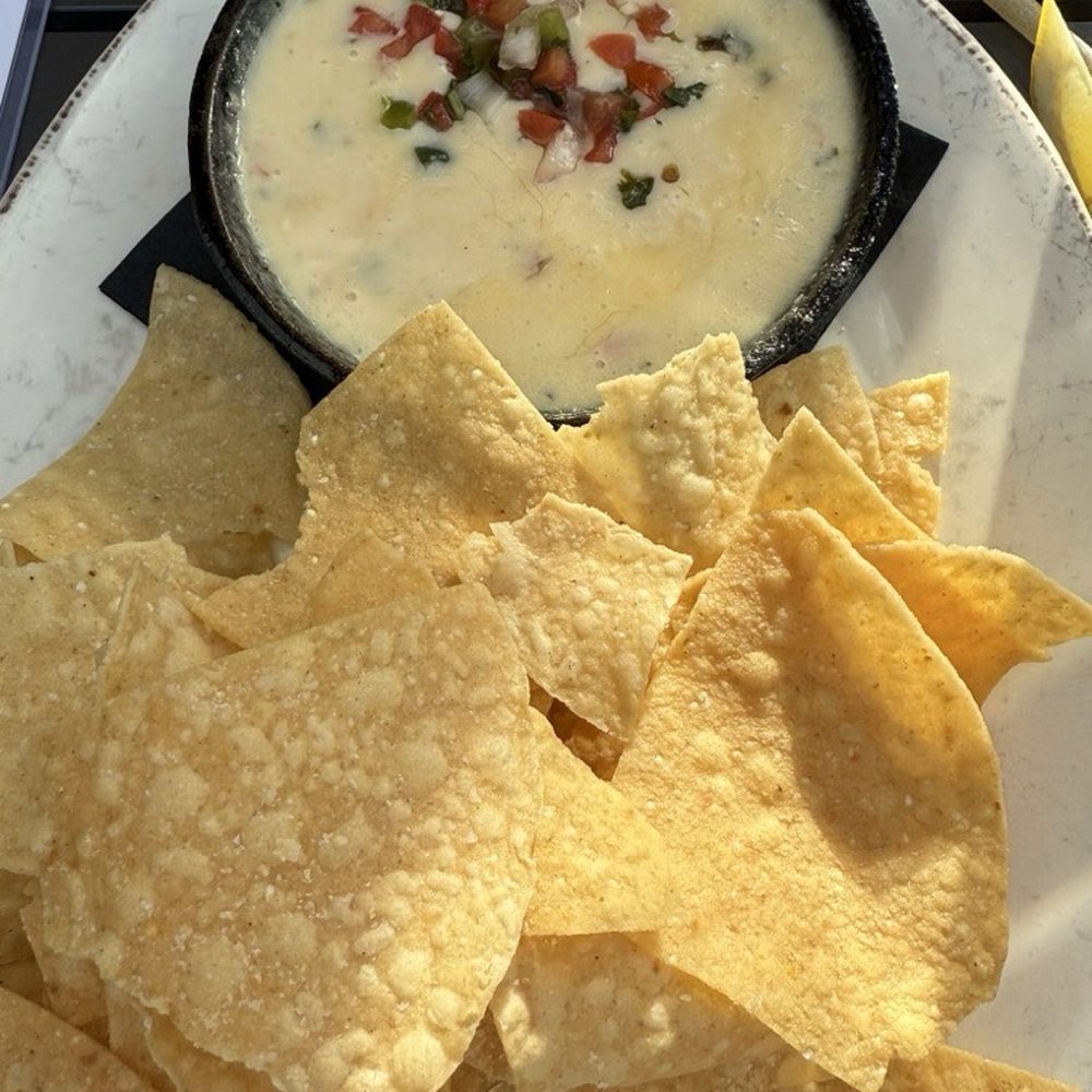 Yummy Queso Fundido